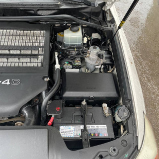 Замена аккумулятора на Toyota Land Cruiser 200 Series Рестайлинг 2012 - н.в. 4.5d (235 л.с.) Замена аккумулятора на Toyota Land Cruiser 200 Series Рестайлинг 2012 - н.в. 4.5d (235 л.с.)