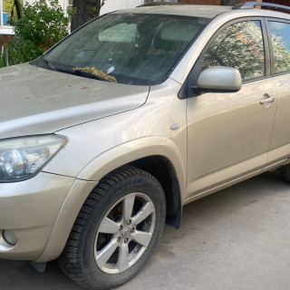 Замена аккумулятора на Toyota RAV 4 III (XA30) 2005 - 2010 2.4 (170 л.с.) Замена аккумулятора на Toyota RAV 4 III (XA30) 2005 - 2010 2.4 (170 л.с.)