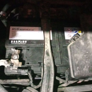 Замена аккумулятора на Cadillac XT5 I 2016 - 2019 3.7 314 л.c.  Замена аккумулятора на Cadillac XT5 I 2016 - 2019 3.7 314 л.c.